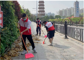 踐行雷鋒精神，奉獻(xiàn)青春力量